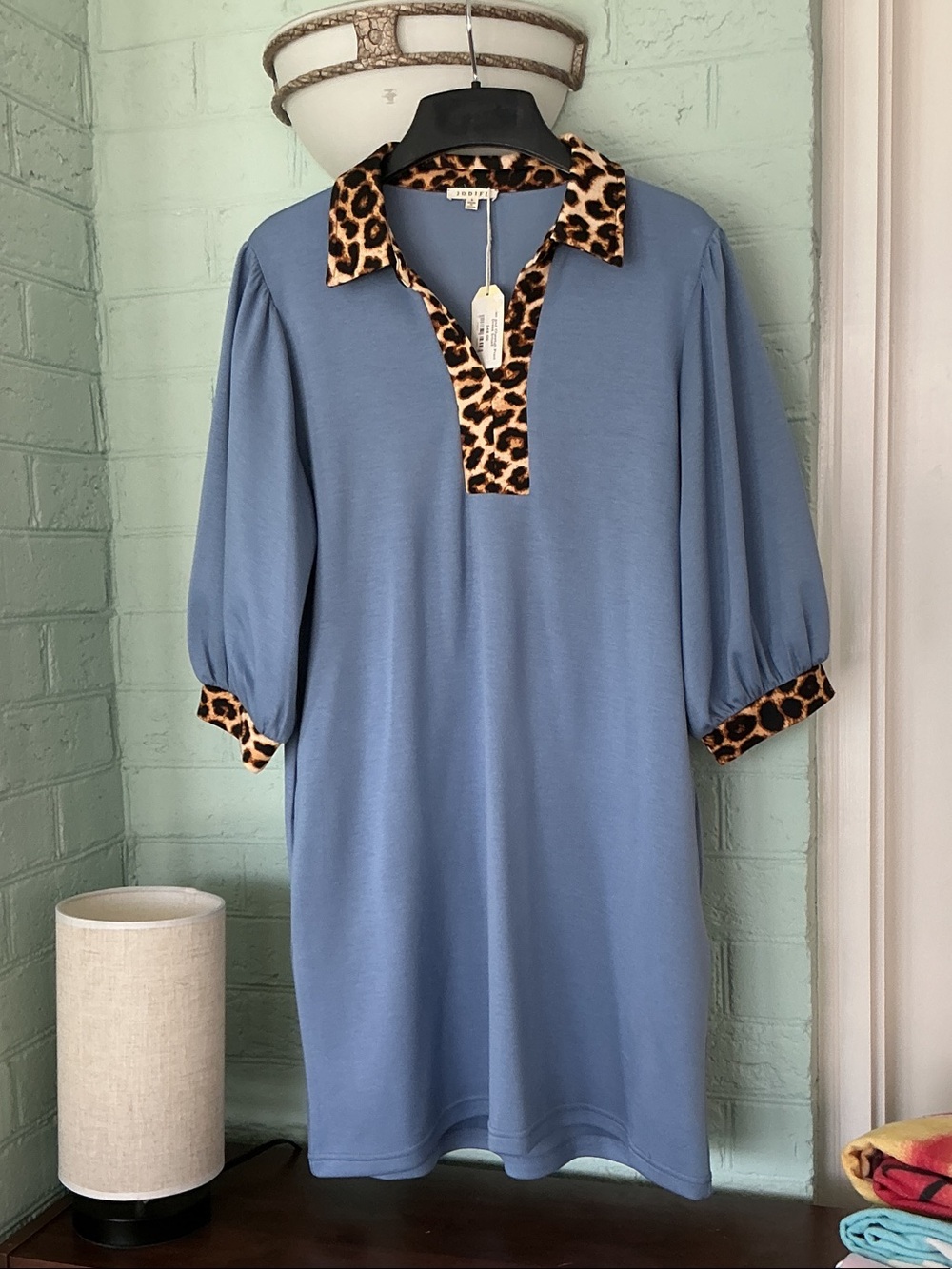 JODIFL Blue Shift Dress with Leopard-Trim Collar and Cuffs